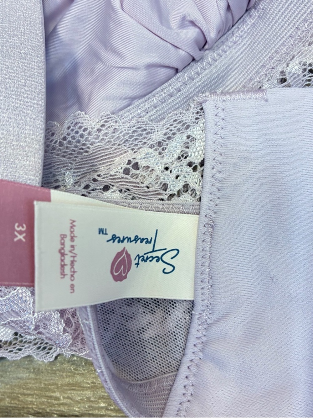 Secret Treasures No Boundaries 3 Lace Wirefree Bras - Picture 8 of 10
